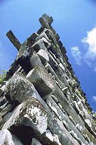 Nan Mandol basalt columns