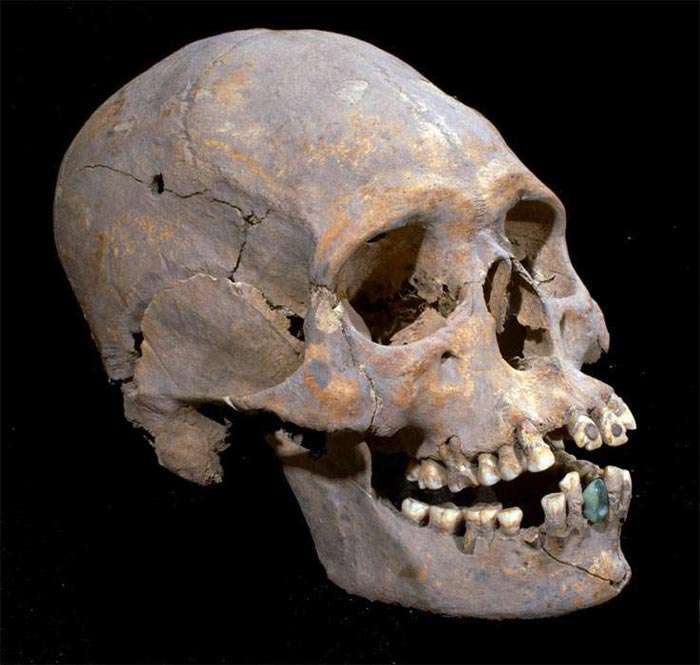 Teotihuacan skull